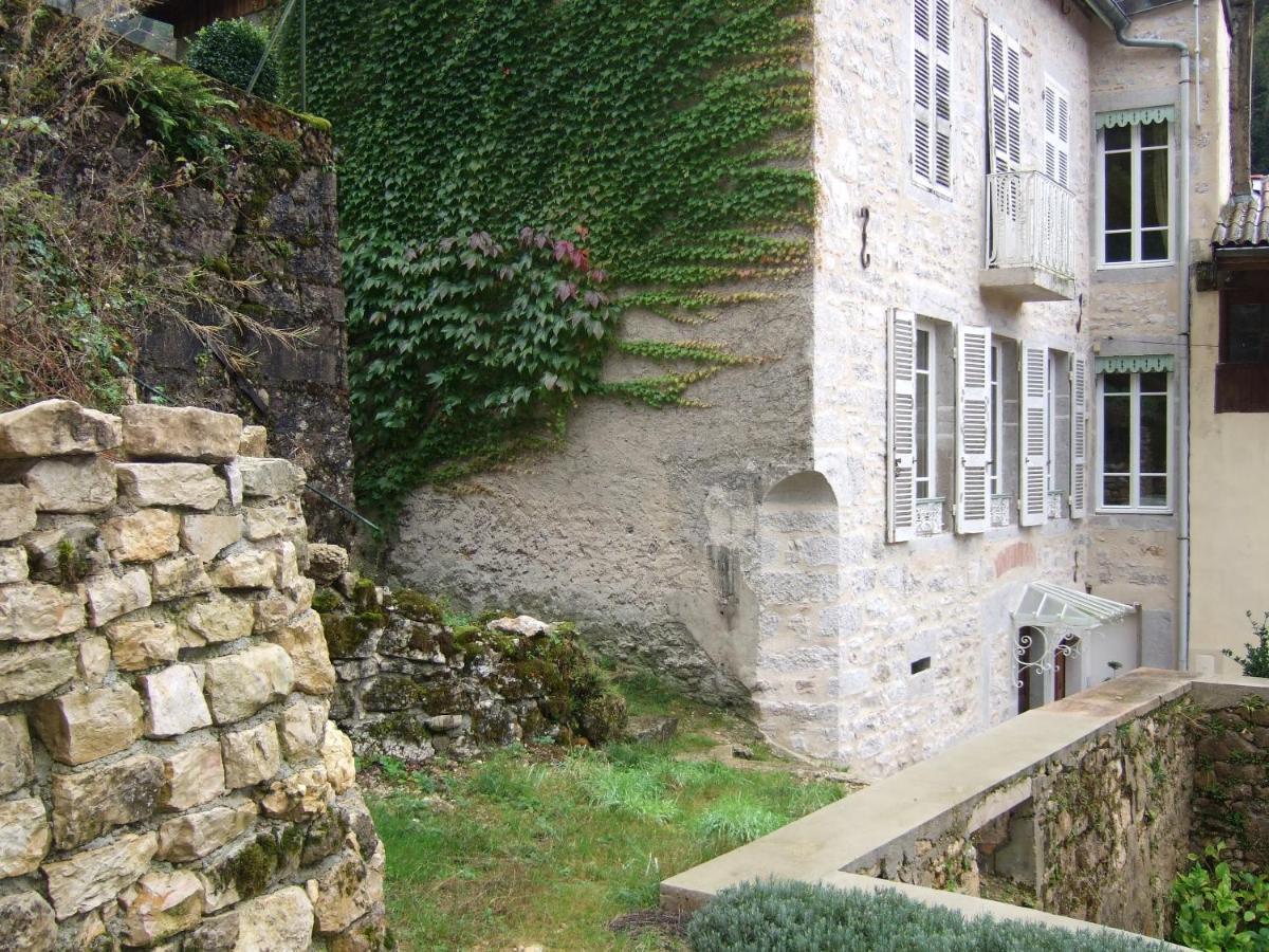 Cerdon  Au Fil De L'Eau Bed & Breakfast エクステリア 写真